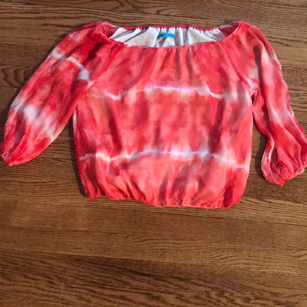 Alice + Olivia top